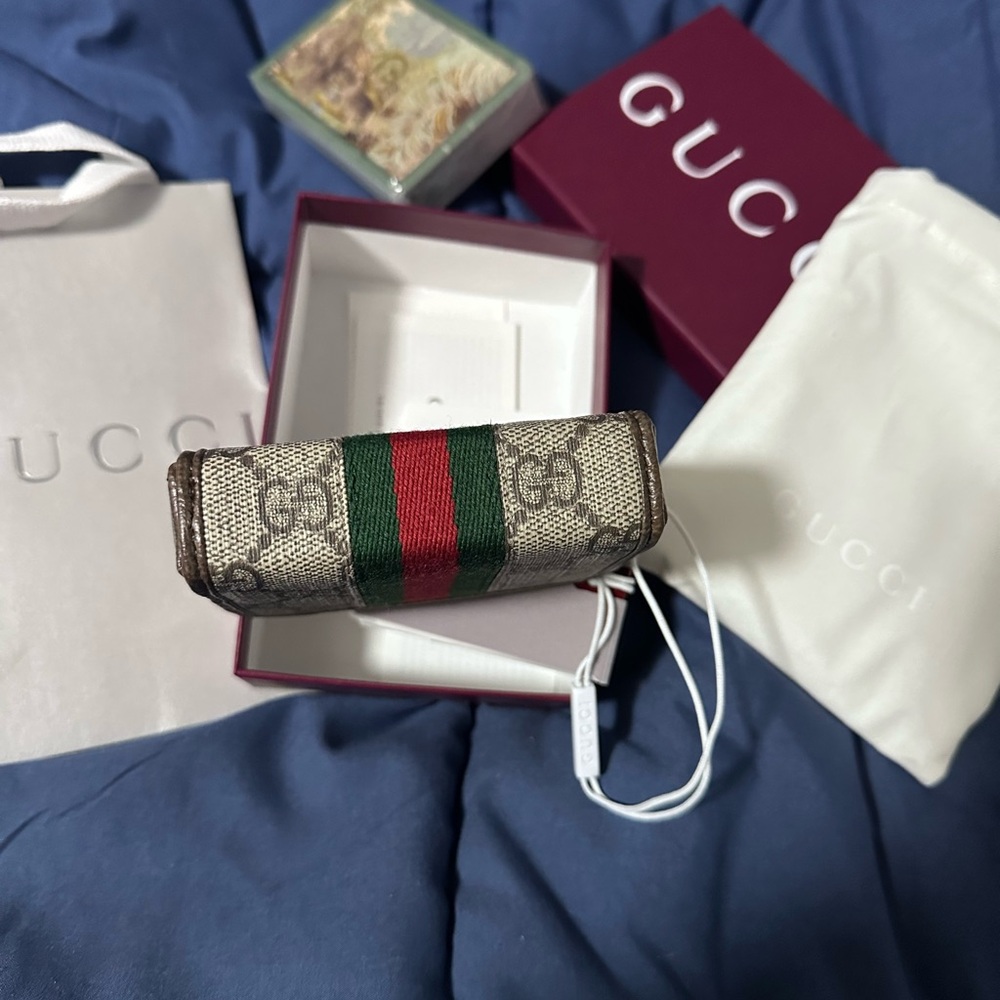 Authentic Gucci card case with playing card set - Picture 5 of 6